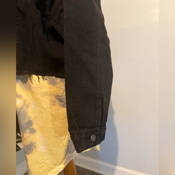 NWOT Jacket Oversizes Distressed Black Denim - Picture 7 of 7